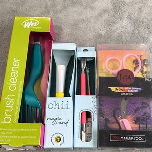 Beauty Tool Bundle Ohii, Wetbrush, and J.Cat  New